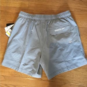Speedo redondo volley shorts, Swim trunks. Size medium.  5.5 inch inseam. NWT